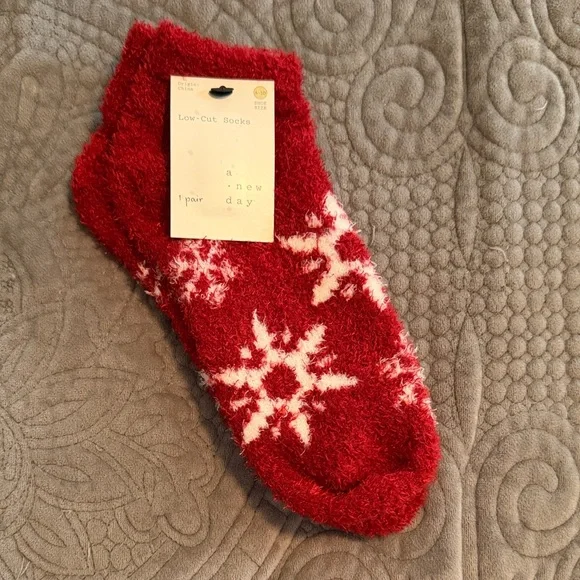 Assorted Patterned Socks Set - Picture 7 of 10